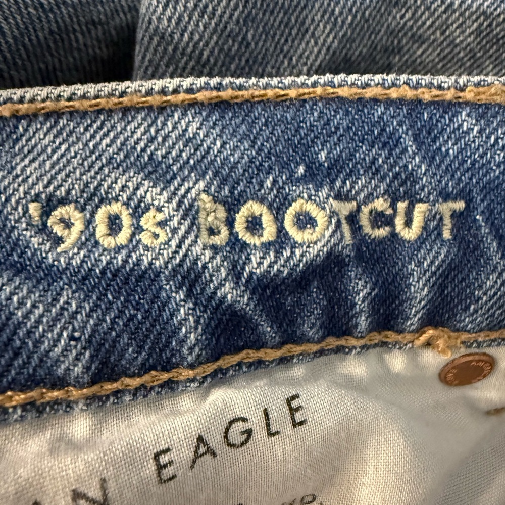 American Eagle Women's Curvy 90s Bootcut Jeans Sz 10 X-Short Blue Tides - Picture 12 of 13